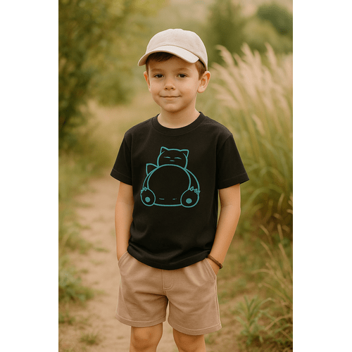 Vaikiški juodi marškinėliai su Snorlax piešiniu – „Pokemon“ fanams!