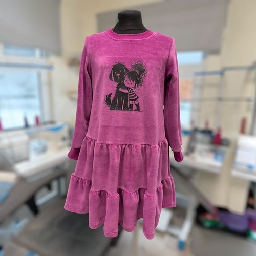 Veliūrinė suknelė mergaitei „Draugystės apkabinimas“ su šuniuku 2